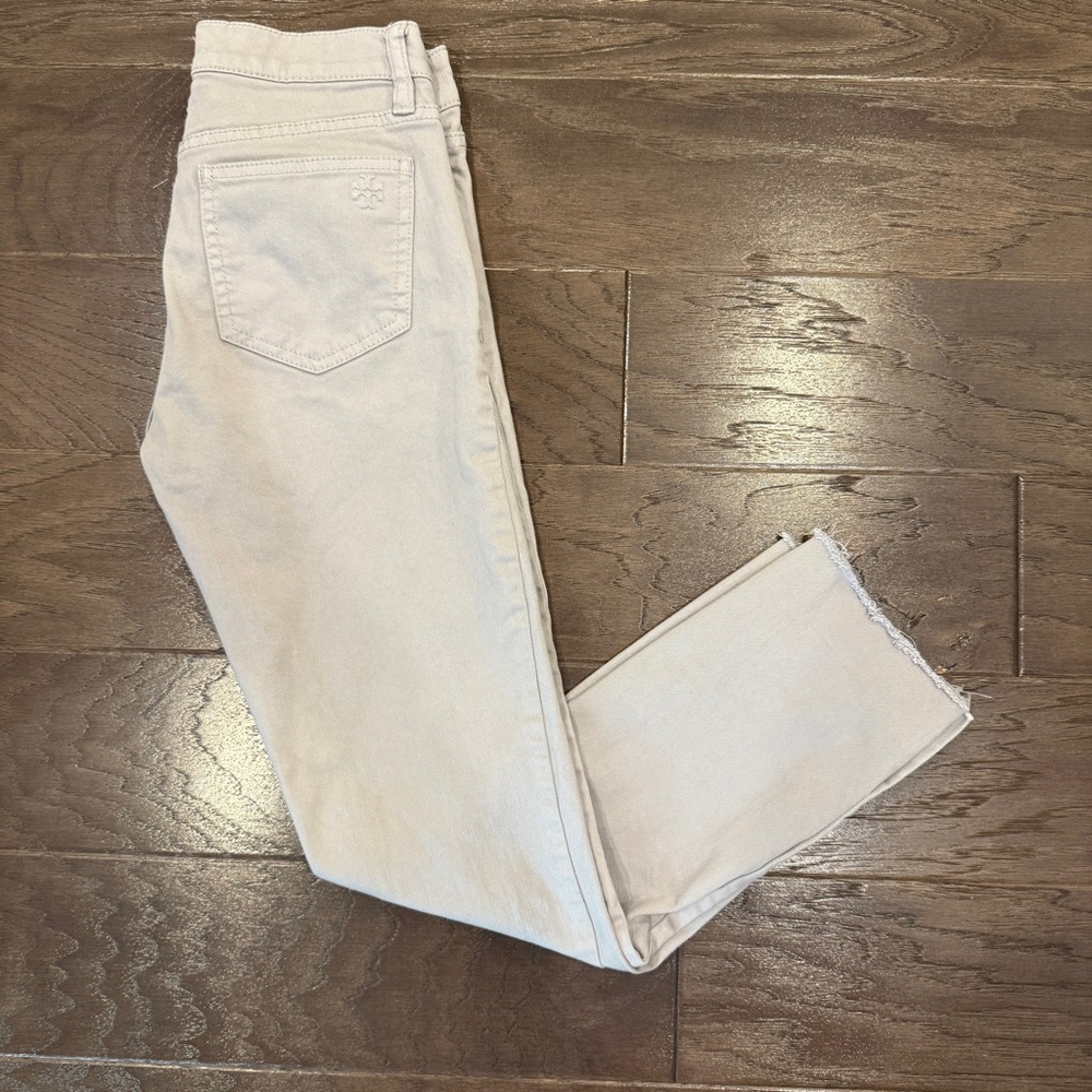 Tory Burch Button Ankle Skinny Jeans – Light Grey with Raw Hem – Size 24